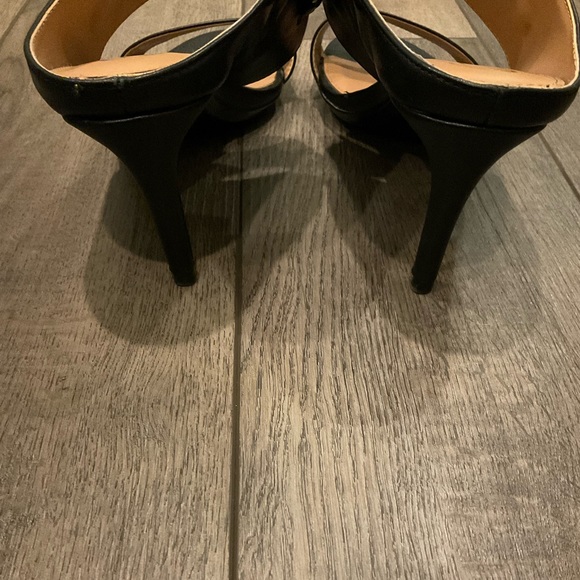 Calvin Klein Black Heels with Gold Chain Detail - Picture 3 of 6